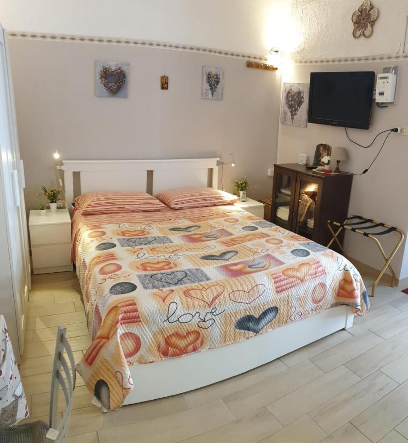 Giovanni S Little House كاتانيا المظهر الخارجي الصورة