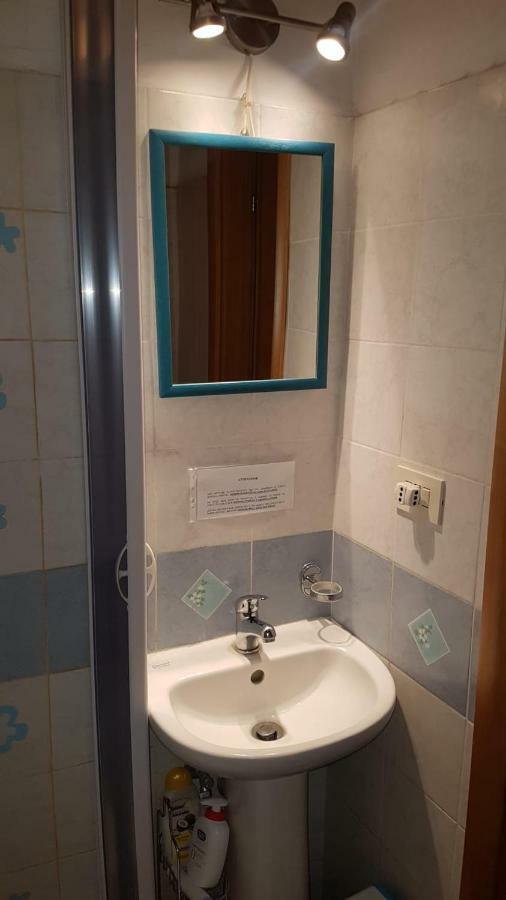 Giovanni S Little House كاتانيا المظهر الخارجي الصورة